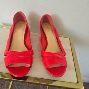 COLE HAAN AIR AMARI RED OPEN TOE WEDGE SIZE 9.5